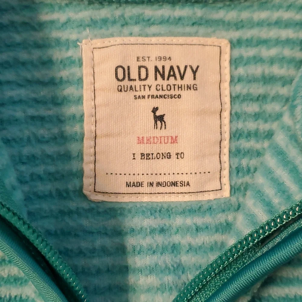 Old Navy aqua green
